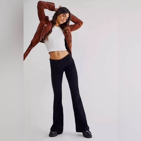 Free People Penny Pull On Corduroy Flare Strechy Pant Black Size 33 - Picture 1 of 7